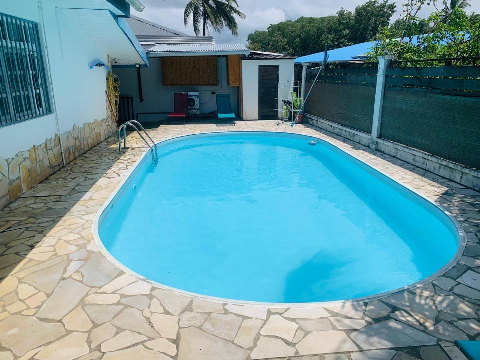 Sermie T2 Climatise Avec Piscine Kourou Buitenkant foto